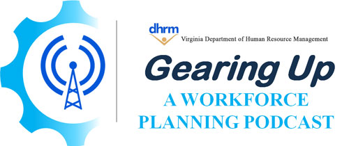 Gear con el texto de Gearing Up Podcast